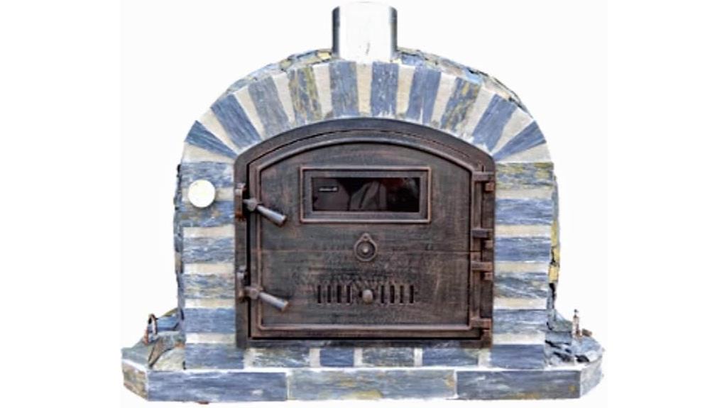traditional brick pizza oven
