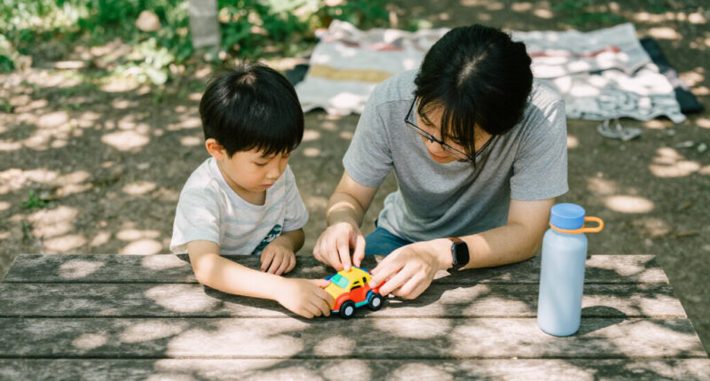 Parenting Trends Revealed: Should You Be The ‘Do Everything’ Parent Or Embrace Single Parenthood?